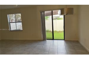 10348 W 33rd Ln 10348 Hialeah, FL 33018 - MLS#A11980670