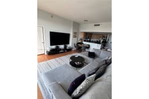 140 S Dixie Hwy 1035 Hollywood, FL 33020 - MLS#A11980686