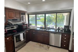 10404 Nw 5th Mnr Plantation, FL 33324 - MLS#A11980687