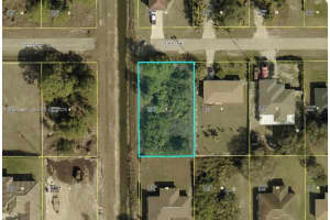 3813 26th St Sw 3813 26th St Sw Lehigh Acres, FL 33976 - MLS#A11980696
