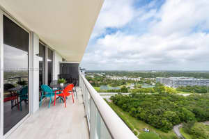 16385 Biscayne Blvd 2304 North Miami Beach, FL 33160 - MLS#A11980744