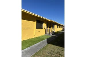 34 W 31st St #4, Hialeah, FL 33012, - MLS#A11980752