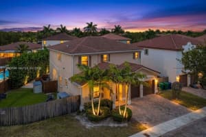 17343 Sw 155th Ct Miami, FL 33187 - MLS#A11980786