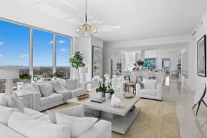 18501 Collins Ave Apartment 4304, Sunny Isles Beach, FL 33160, - MLS#A11980792