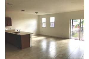 210 Nw 109 Ave 215 Miami, FL 33172 - MLS#A11980797