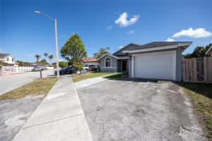 15260 Sw 57th St Miami, FL 33193 - MLS#A11980800