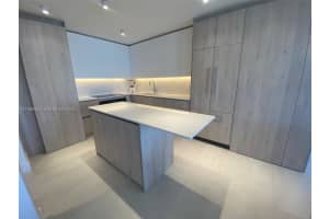 1901 Brickell Ave B2411 Miami, FL 33129 - MLS#A11980822