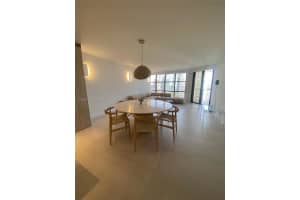 1901 Brickell Ave B2411 Miami, FL 33129 - MLS#A11980822