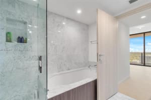 1000 Brickell Plz 3310 Miami, FL 33131 - MLS#A11980847