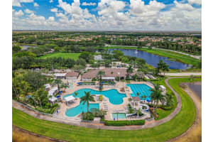 1046 Golden Cane Dr Weston, FL 33327 - MLS#A11980850