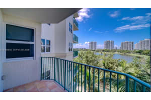 20000 E Country Club Dr 512 Aventura, FL 33180 - MLS#A11980855