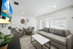 1448 Ne 25th Ct Pompano Beach, FL 33064 - MLS#A11980861