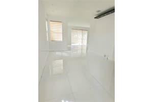 8402 Nw 114th Path 8402 Doral, FL 33178 - MLS#A11980864