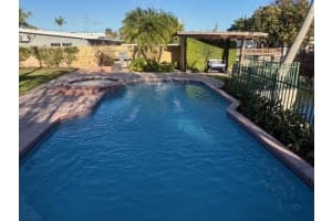 10720 Sw 43rd Ln Miami, FL 33165 - MLS#A11980867