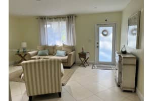 685 W 77th St Hialeah, FL 33014 - MLS#A11980876