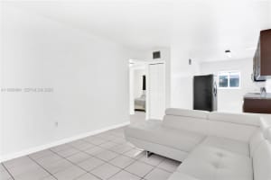 1281 W 29th St 6 Hialeah, FL 33012 - MLS#A11980884