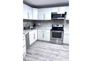 1670 Ne 191st St 403-3, Miami