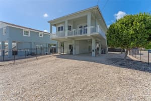 30 Coconut Dr Key Largo, FL 33037 - MLS#A11980918