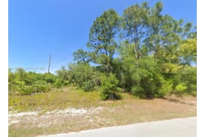 235 Deerwalk Ave Lake Placid, FL 33852 - MLS#A11980942