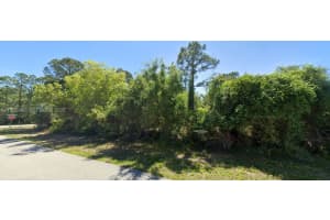 235 Deerwalk Ave Lake Placid, FL 33852 - MLS#A11980942