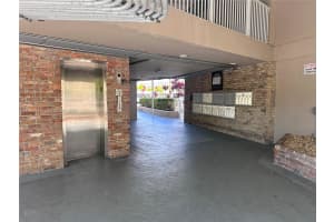 6580 Santona St A17 Coral Gables, FL 33146 - MLS#A11980944