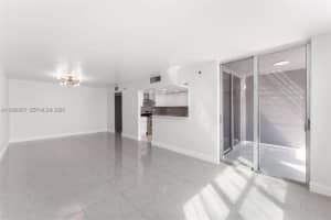 17890 W Dixie Hwy 501 North Miami Beach, FL 33160 - MLS#A11980977