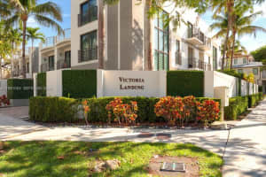 606 Ne 14th Ave Fort Lauderdale, FL 33304 - MLS#A11981004