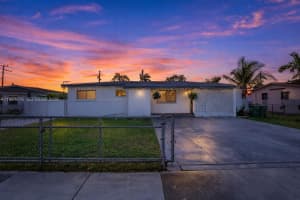 1570 Ne 9th St, Homestead