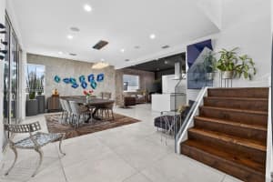 10292 Nw 75th Ter Doral, FL 33178 - MLS#A11981032