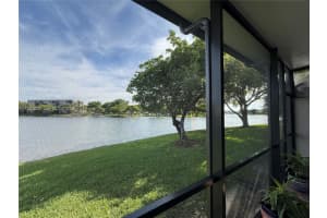 11228 Nw 14th Ct, Pembroke Pines
