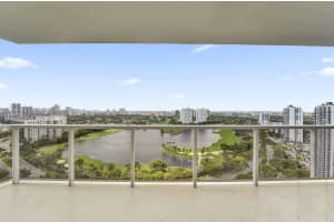 20281 E Country Club Dr 2209 Aventura, FL 33180 - MLS#A11981050