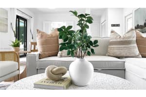 151 Se 9th Ct Pompano Beach, FL 33060 - MLS#A11981058