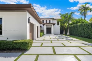 710 S Shore Dr Miami Beach, FL 33141 - MLS#A11981087