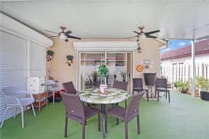 8070 Sw 157th Pl Miami, FL 33193 - MLS#A11981095