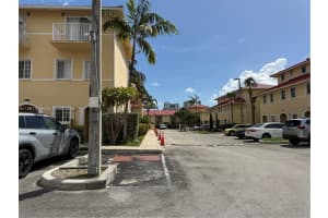 2032 Ne 167th St 3-136 North Miami Beach, FL 33162 - MLS#A11981105