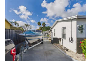 9911 Haitian Dr Cutler Bay, FL 33189 - MLS#A11981118