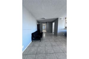 137 Golden Isles Dr 1110 Hallandale Beach, FL 33009 - MLS#A11981119