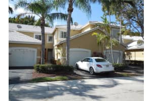 2066 Madeira Dr 2066, Weston