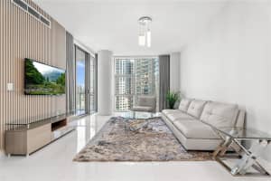 MLS# A11981137, Miami, Florida 33132
