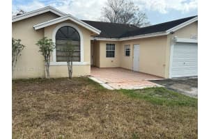 5861 Sw 152nd Ct Miami, FL 33193 - MLS#A11981145