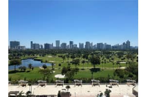 20301 W Country Club Dr 1224, Aventura