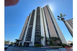 20301 W Country Club Dr APT 1224, Aventura, FL 33180, - MLS#A11981157