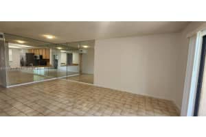 880 NE 207th Terrace Apt 104-10, Miami, FL 33179, - MLS#A11981161