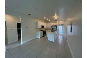 8001 Nw 41st St F-202 Doral, FL 33166 - MLS#A11981166