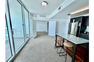 300 S Biscayne Blvd 2703 Miami, FL 33131 - MLS#A11981199