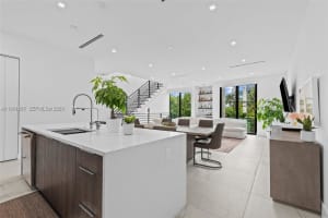 1056 N Victoria Park Rd Fort Lauderdale, FL 33304 - MLS#A11981206