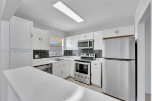 2060 NW 81st Ave APT 322, Pembroke Pines, FL 33024, - MLS#A11981233
