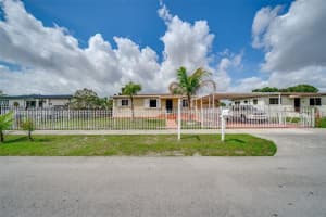 17950 Nw 6th Ct, Miami Gardens