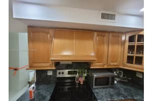 3703 Ne 166th St 401 North Miami Beach, FL 33160 - MLS#A11981256