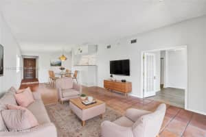 7382 Sw 105th Pl Miami, FL 33173 - MLS#A11981258